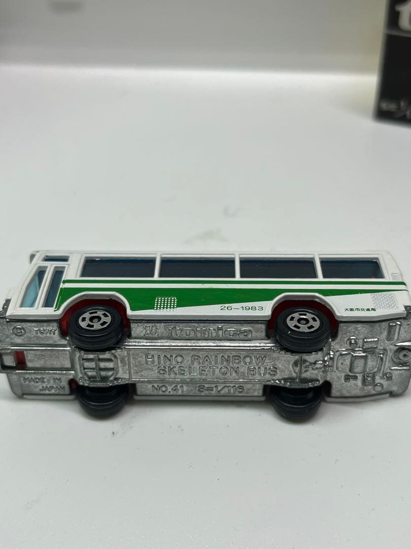トミカ 黒箱 41 -3-7 日野 レインボー スケルトン バス スーパーギフト