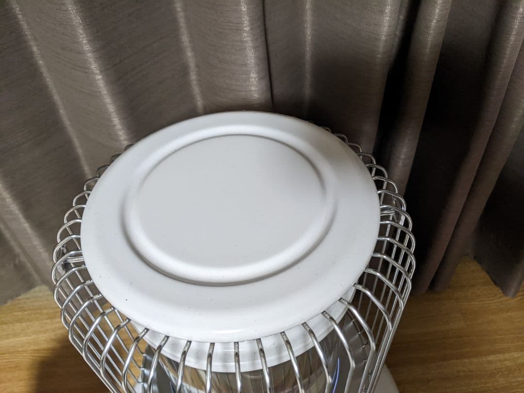 トヨトミ レインボー RB-25M ストーブ 2022年製 ホワイト ファン付き