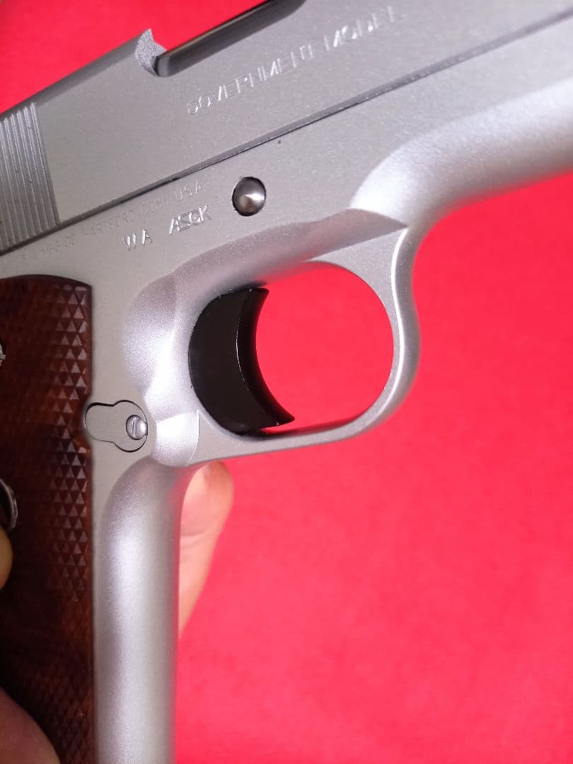 WA コルトデルタエリート　SCW ウエスタンアームズ　木製グリップ付き