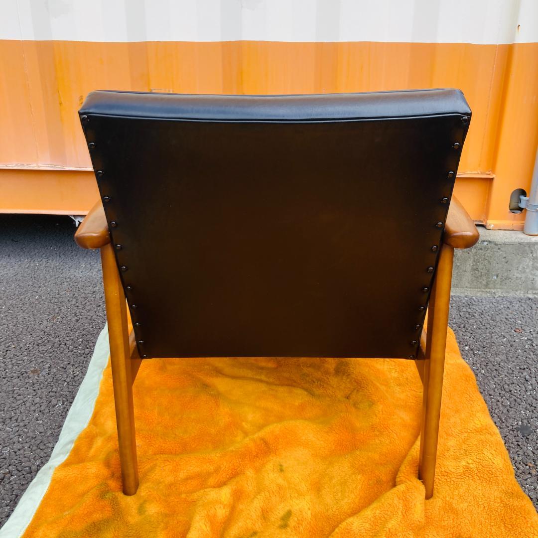 ①カリモク60 Kチェアー スタンダードブラック