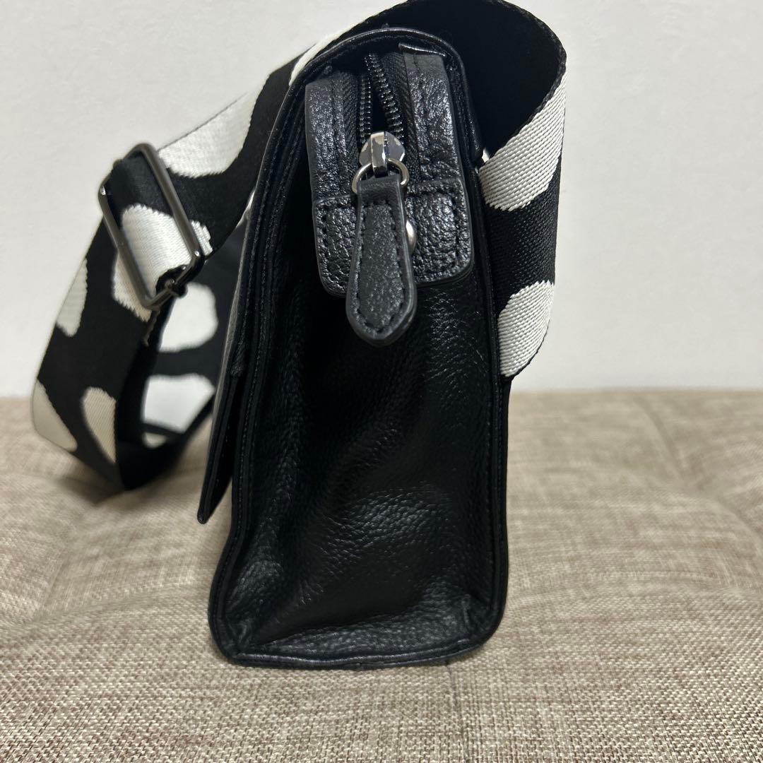 ear PAPILLONNER ダルメシアン柄　ワイドテープ　ショルダーバッグ