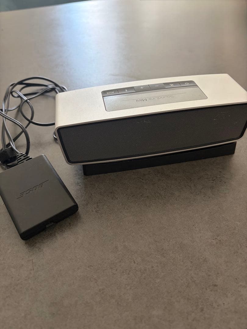 BOSE SoundLink Mini シルバー 充電器付き
