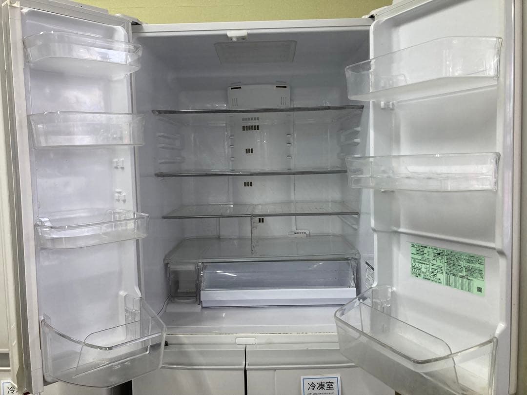 中古6ドア大型冷蔵庫HITACHI ノンフロン冷蔵庫 2018年製直接