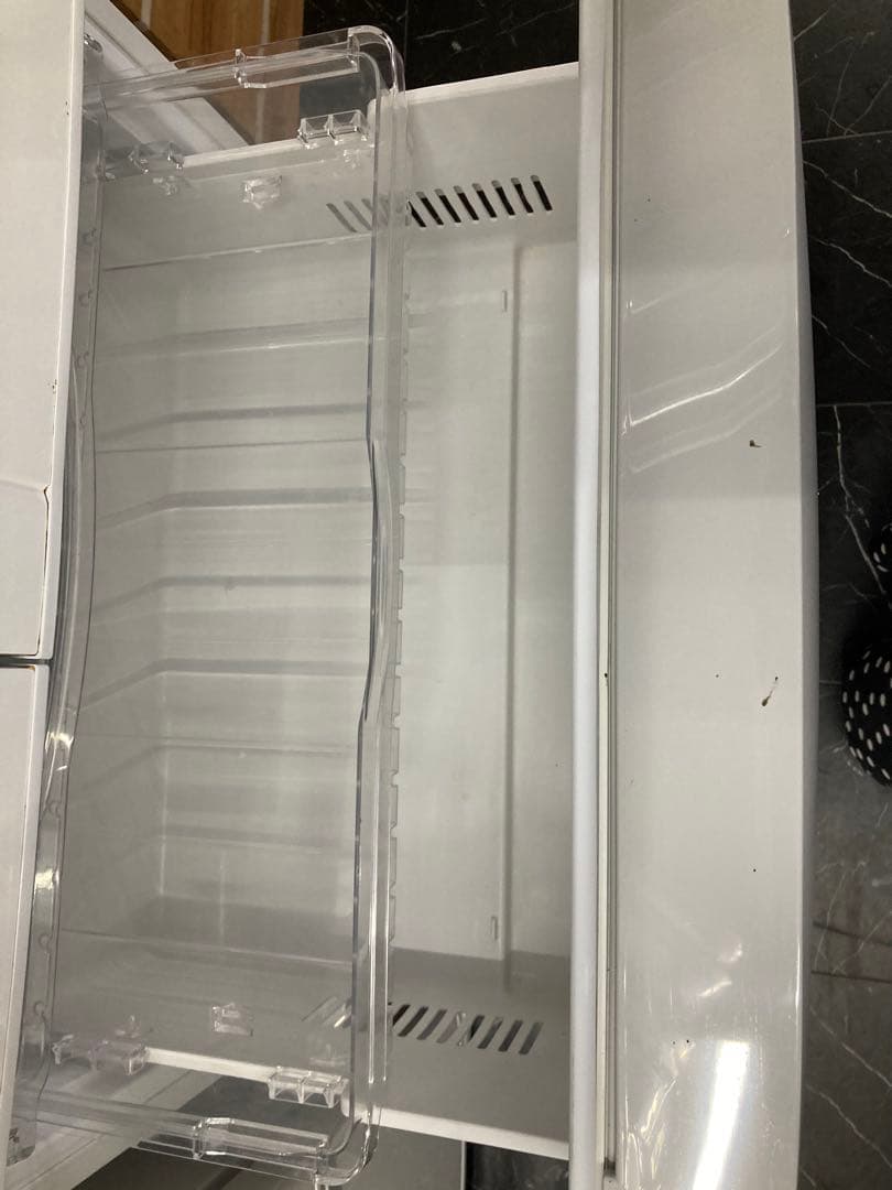 中古6ドア大型冷蔵庫HITACHI ノンフロン冷蔵庫 2018年製直接