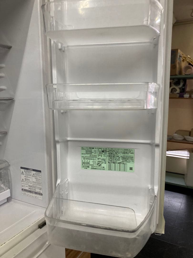 中古6ドア大型冷蔵庫HITACHI ノンフロン冷蔵庫 2018年製直接