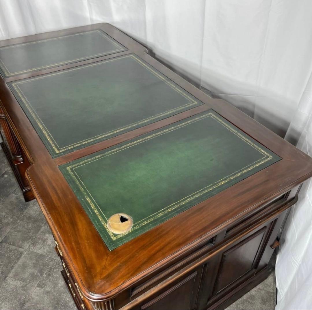 工*利様 Malina Cassili マリナカッシーリ プレジデントデスク マ