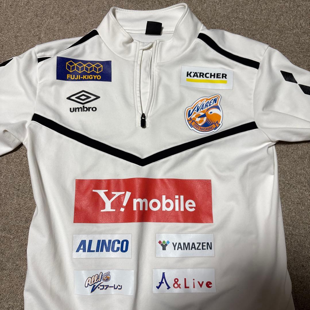 ハーフジップ長袖　 Vファーレン