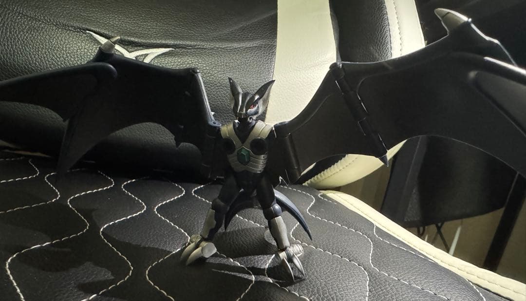 S.H.Figuarts 仮面ライダーナイト