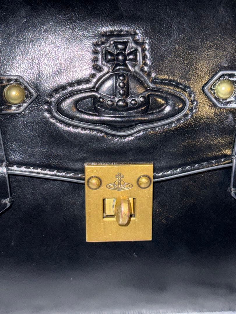 Vivienne Westwood オーブロゴ レザー ハンドバッグ