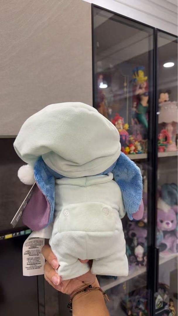 香港ディズニーランド　スティッチぬいぐるみ パジャマ