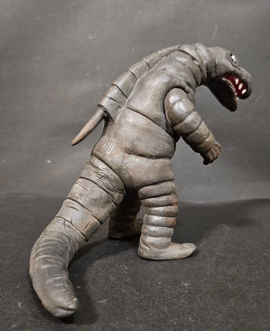 ウルトラ怪獣ソフビ　サドラ　デットン　リペイント完成品