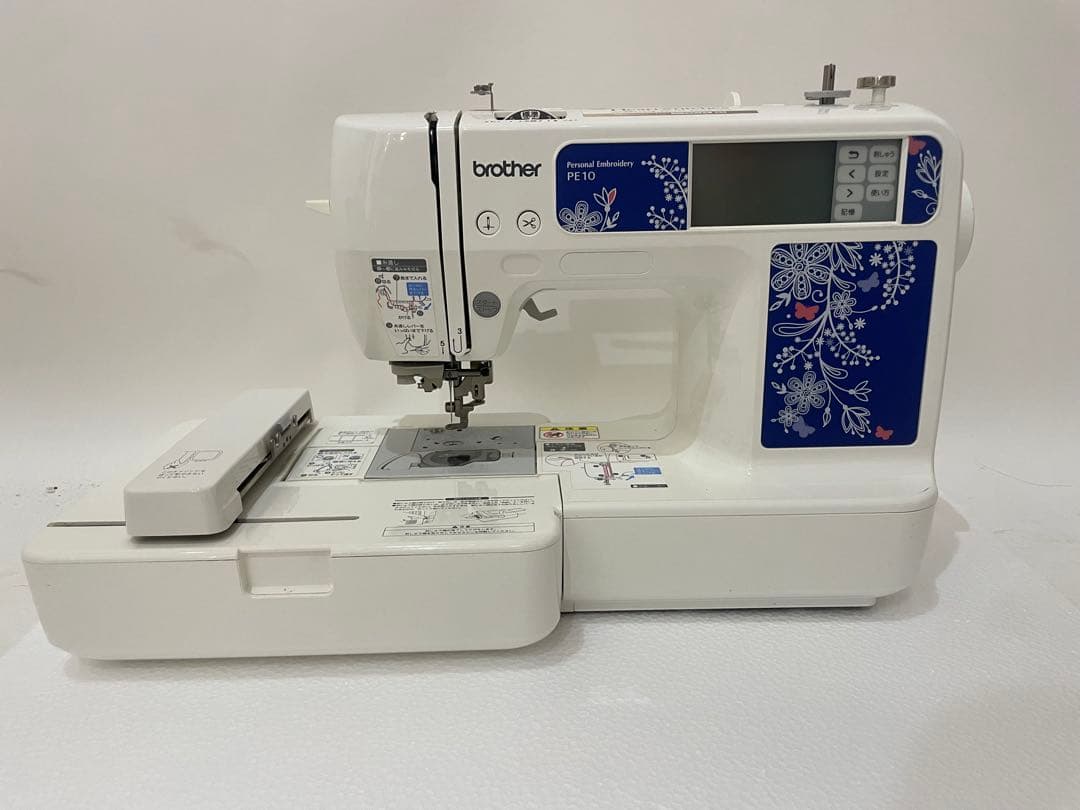 美品　brother 刺しゅう　専用　ミシン　PE10 純正枠　2つ　刺繍糸付