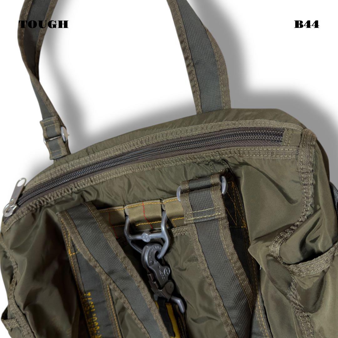 人気品！ TOUGH タフ バッグ カバン オリーブ グリーン ミリタリー 深緑