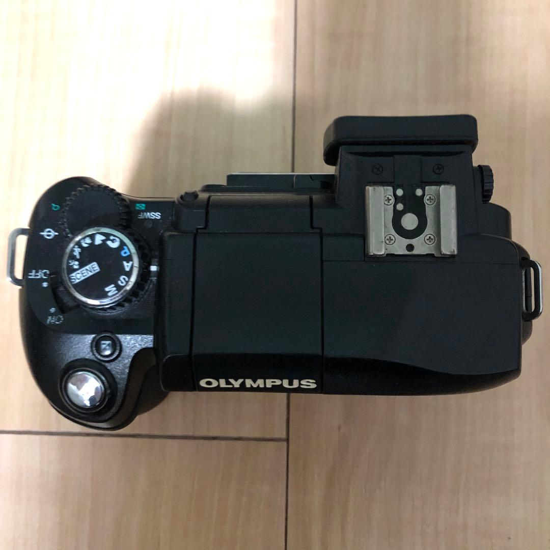 OLYMPUS E-330 デジタル一眼レフカメラ