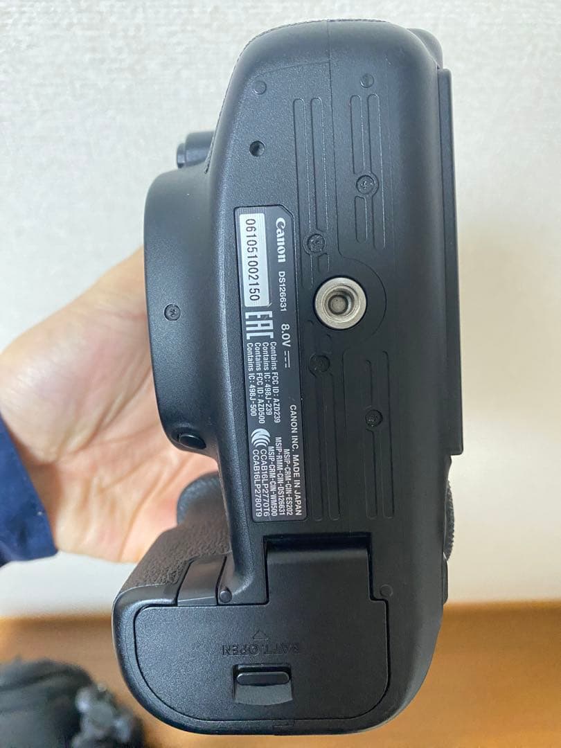 Canon EOS 6D Mark II デジタル一眼レフカメラ