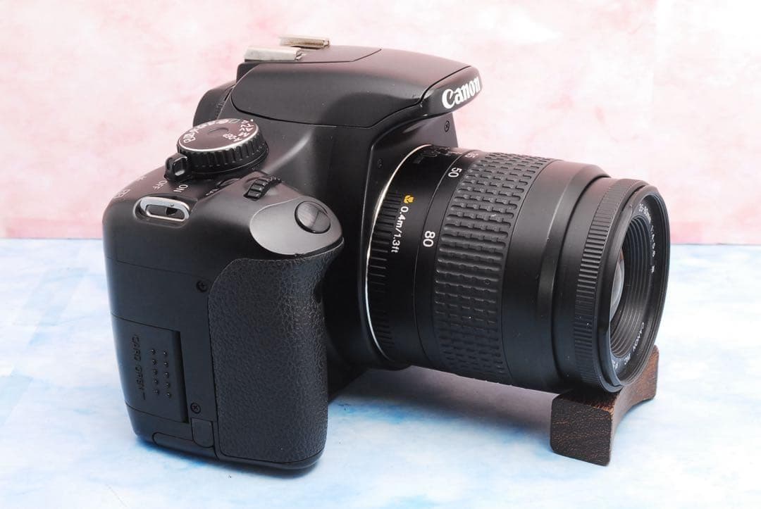 ★キャノン Kiss X2★初心者向けセット★一眼レフカメラ★バッグ付き！