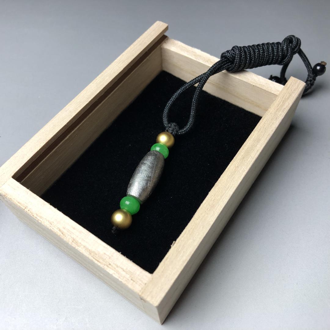 ムオニオナルスタ隕石　メッキ処理済み　天珠　ペンダント　隕石　重さ約18ｇ