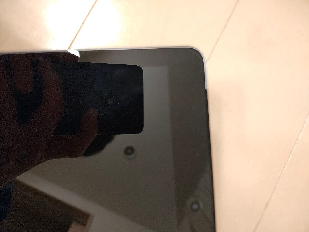 iPad Wi-Fi + Cellularシルバー 初期化済み 動作確認OK