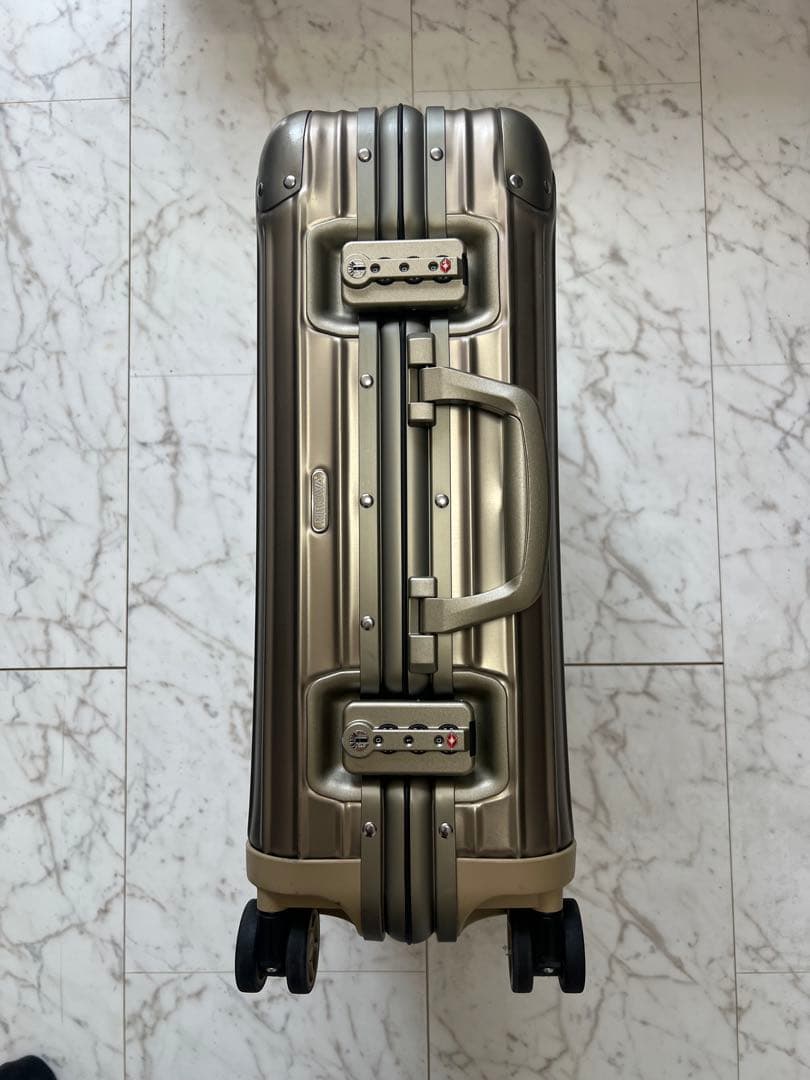 RIMOWA リモワ スーツケース トパーズチタニウム 32L