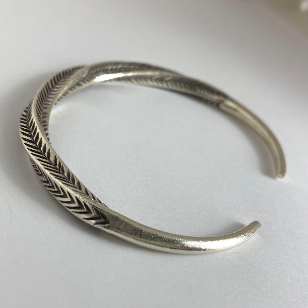 カレンシルバー　カレン族　バングル　ブレスレット　ハンドメイド　布袋付き　925