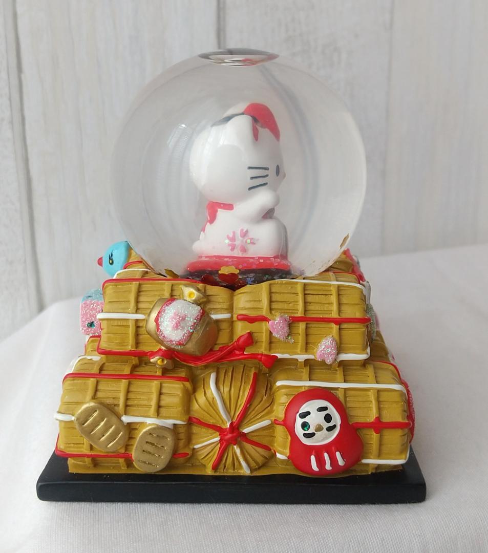 キティ　スノードーム　招き猫　マスコット　置物