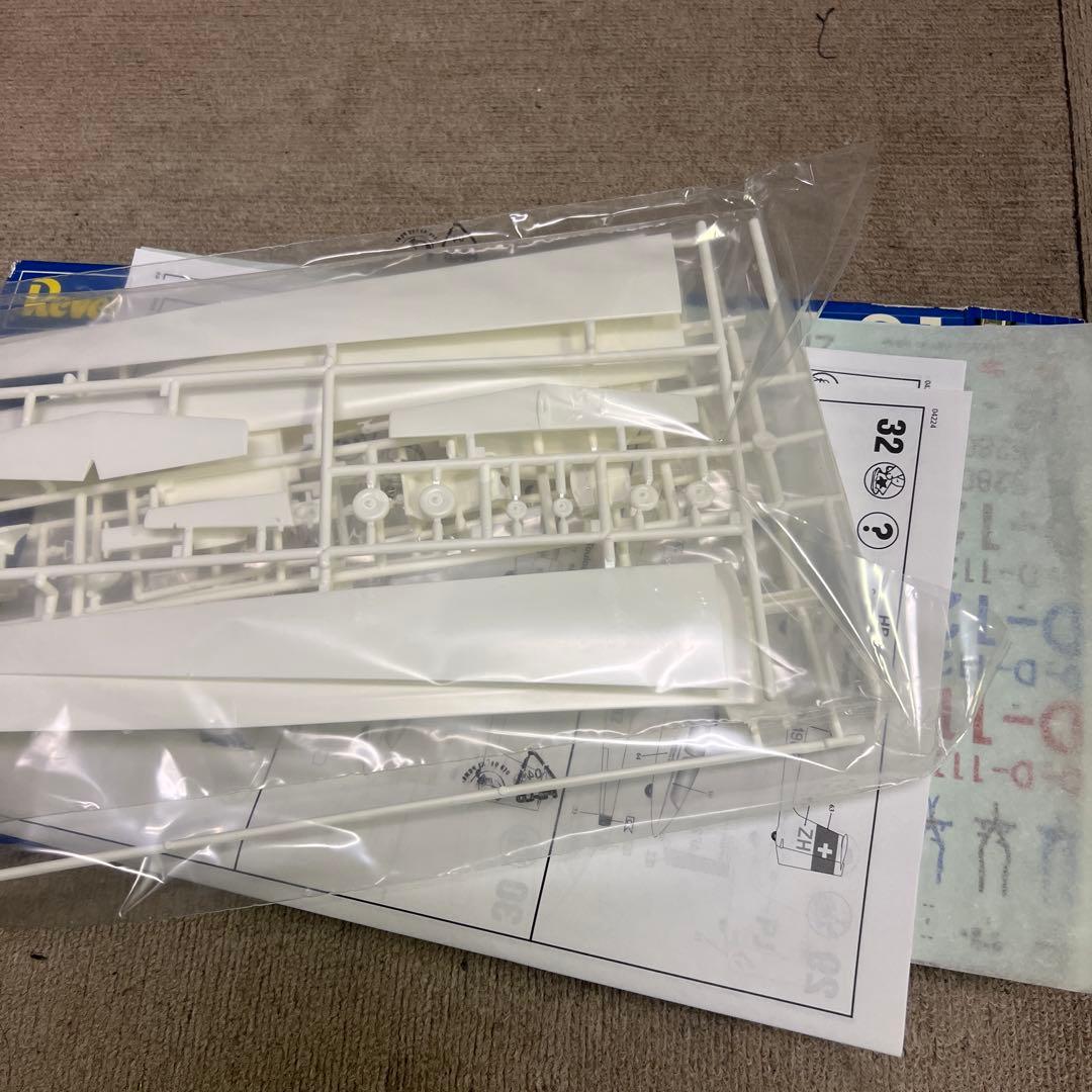 新品未使用品 Revell ASK 21 グライダー 1:32