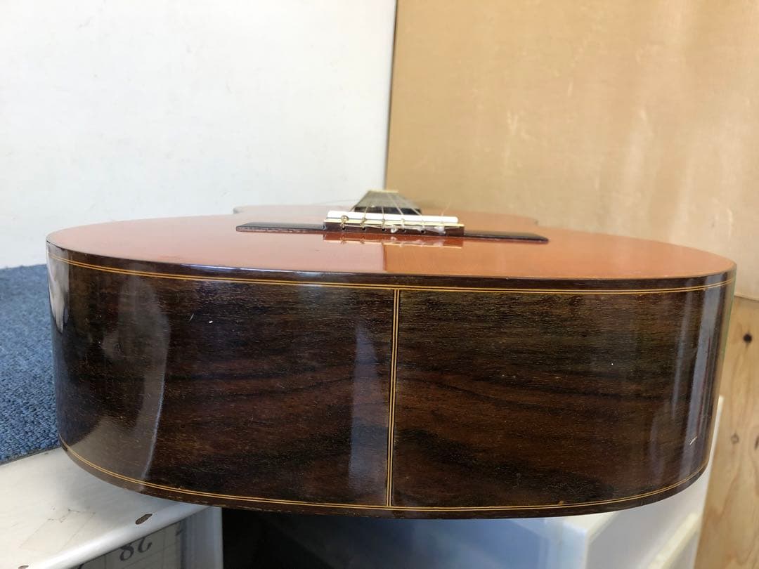 鈴木バイオリン社製の手工品 木曽 拾号 ビンテージギター 1970年代