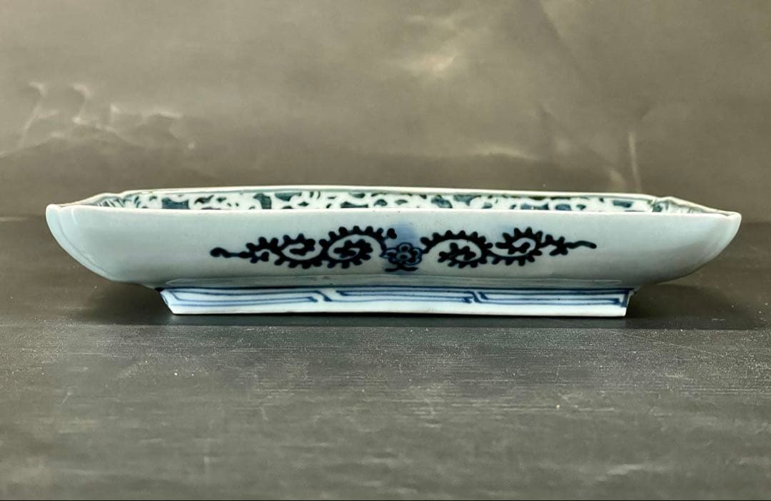割引❗️【稀少 江戸中期】 古伊万里 染付 紙摺印判 波兎 長皿 （523Al①）