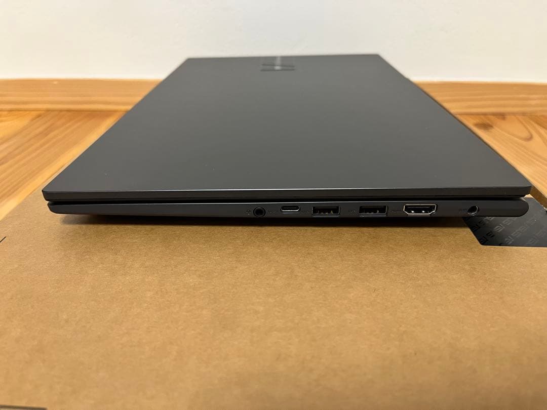 y.yさん専用【ほぼ未使用・Core i9・有機EL】ASUS Vivobook