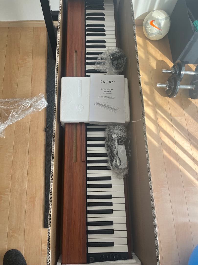 け*る様 CARINAウッド調 電子ピアノ