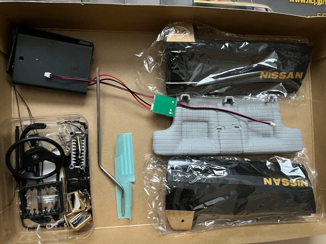 アシェット西部警察スーパーZ 101号から171号まで途中組立済み　断念にて即決