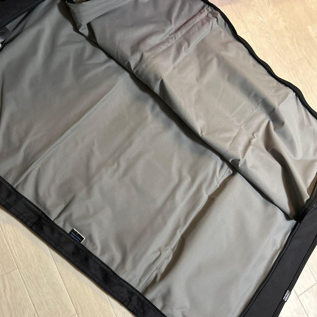 Victorinox ブラック ガーメントバッグ　ビクトリノックス