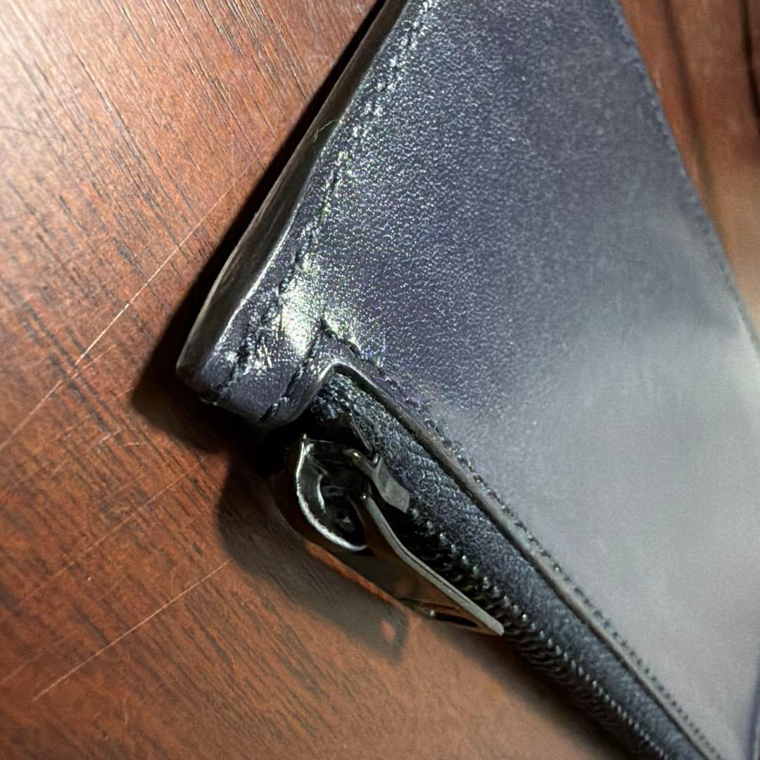 【新品】Saint Laurent フラグメントケース カーフレザー　ネイビー