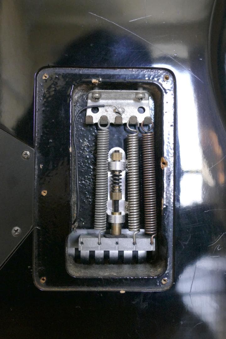 グラスルーツ製 7弦エレキギター リバースヘッド　ダンカン搭載【ジャンク品】