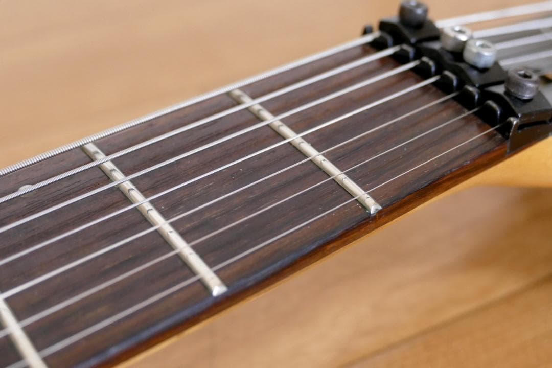 グラスルーツ製 7弦エレキギター リバースヘッド　ダンカン搭載【ジャンク品】