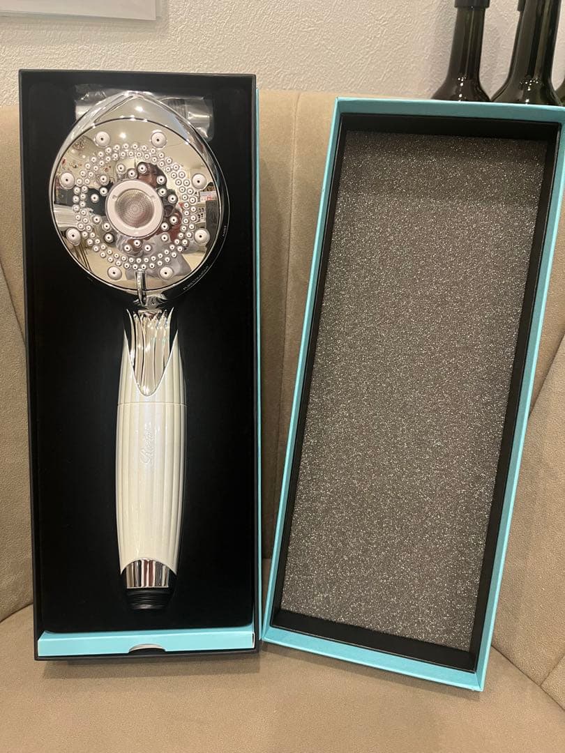 リファ　ファインバブルピュア　ホワイト