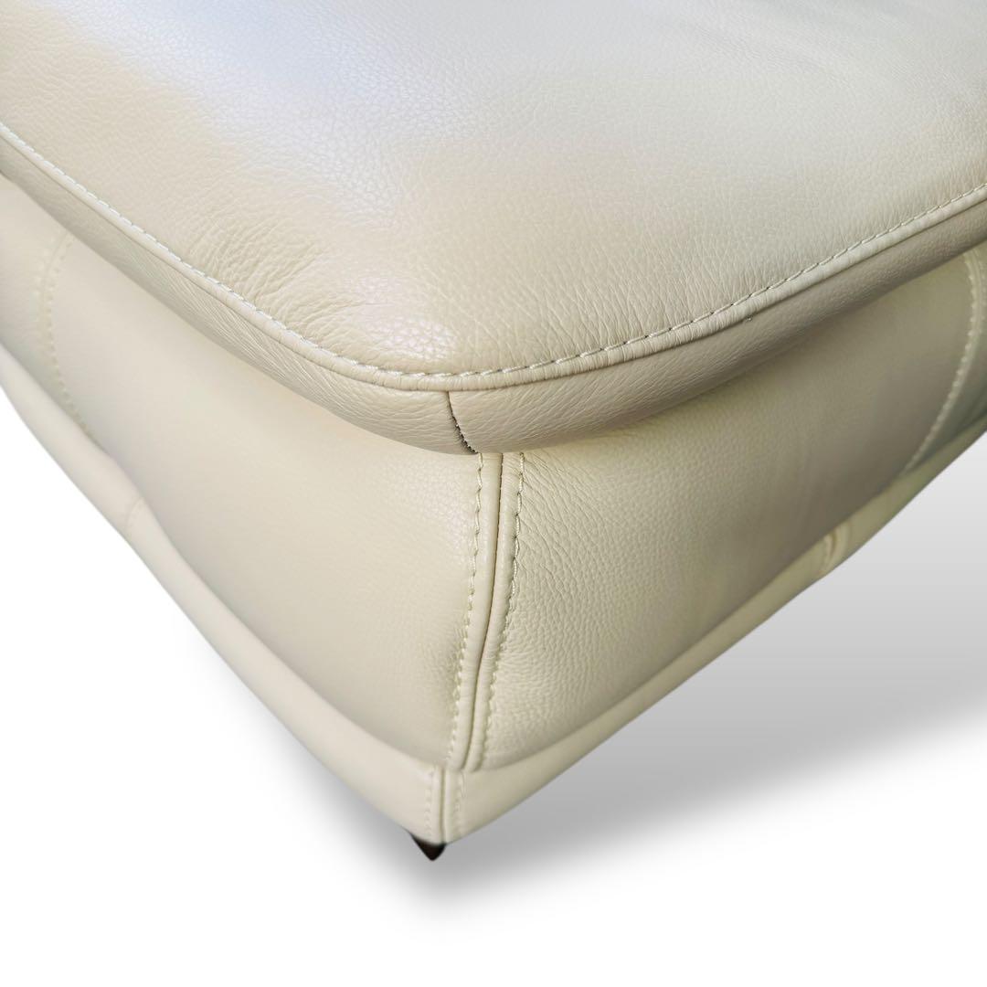 美品 IDC大塚家具 オースチン レザー 総革 オットマン アイボリー