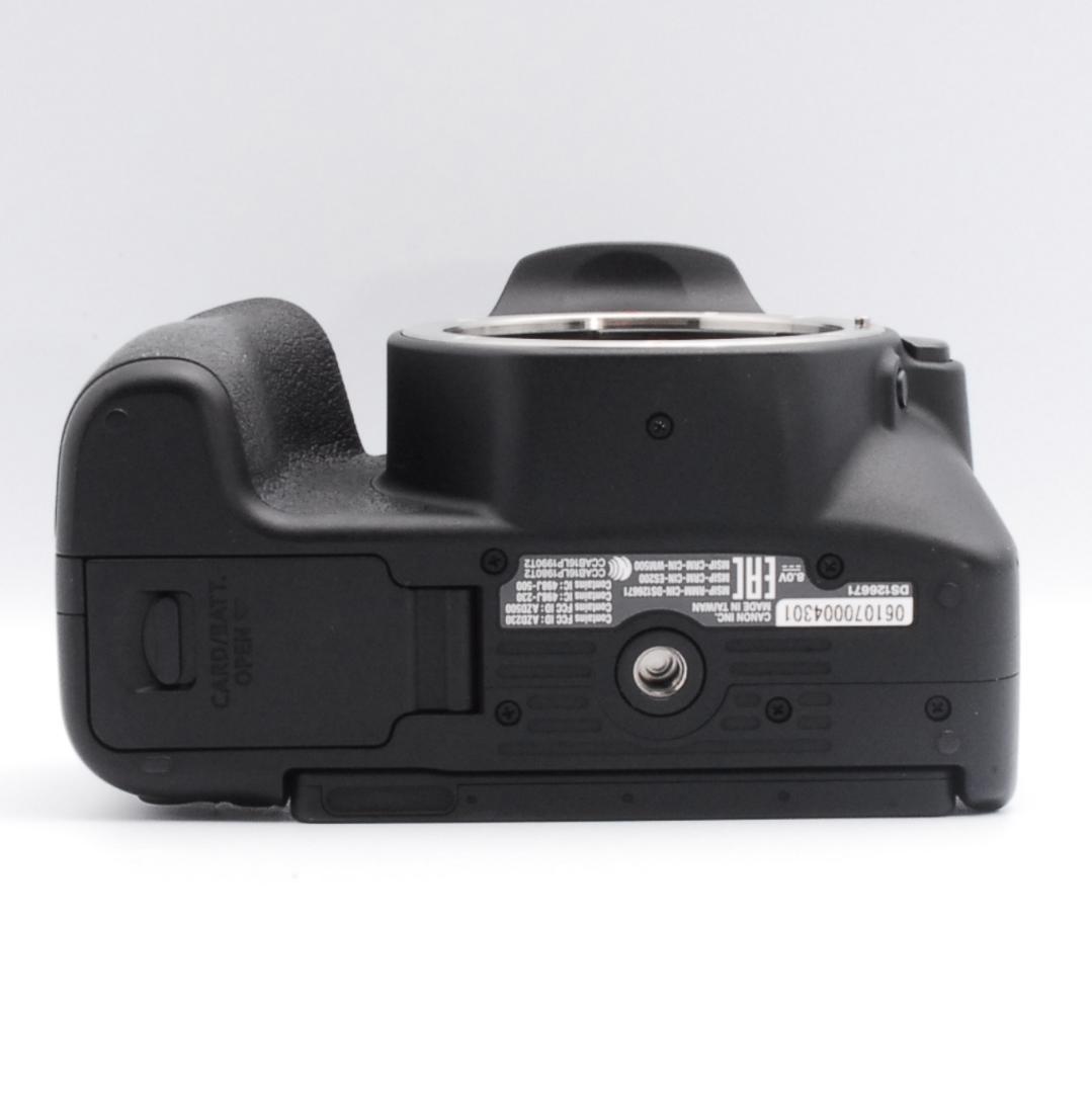 ⭐️美品！スマホ転送OK♩⭐️Canon EOS Kiss X9 wi-fi