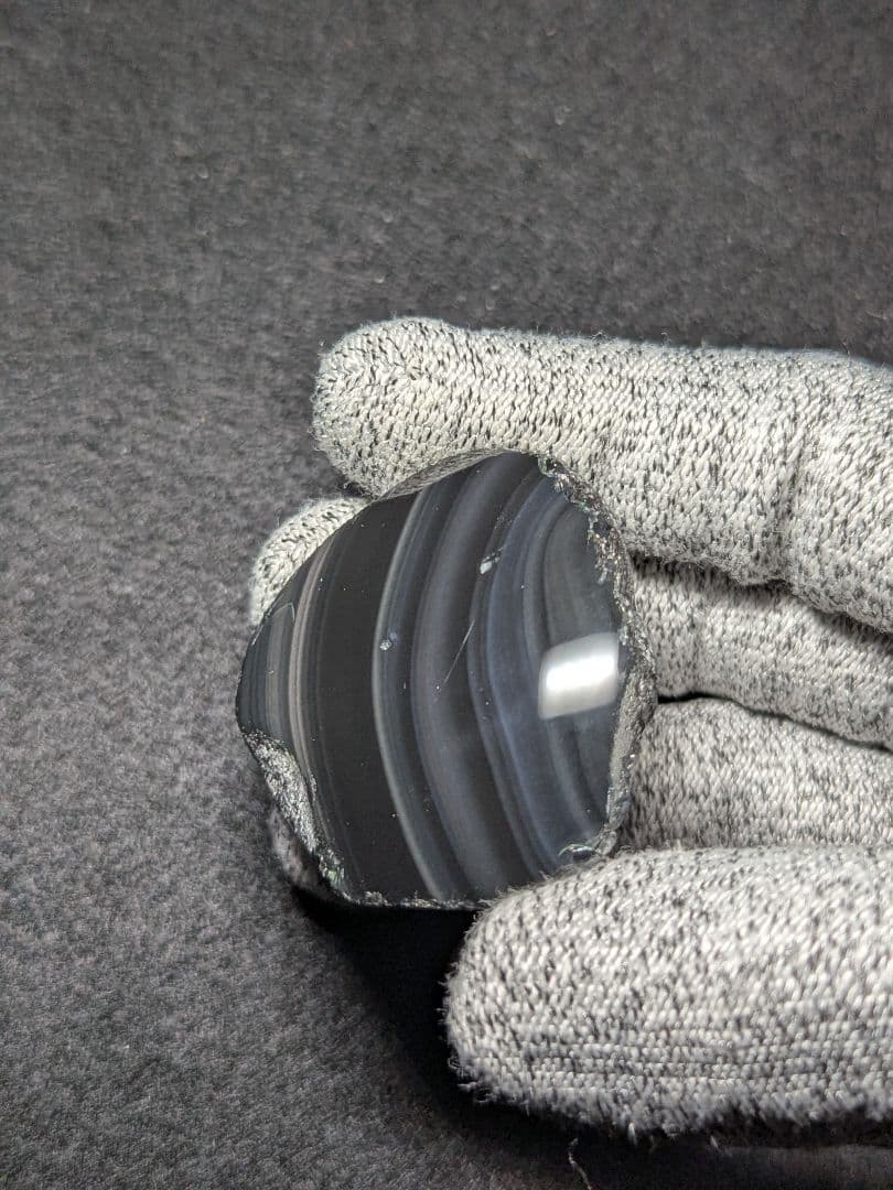 【研磨品】十勝石玲瓏　北海道産レインボーオブシディアン　十勝石　玲瓏石　黒曜石