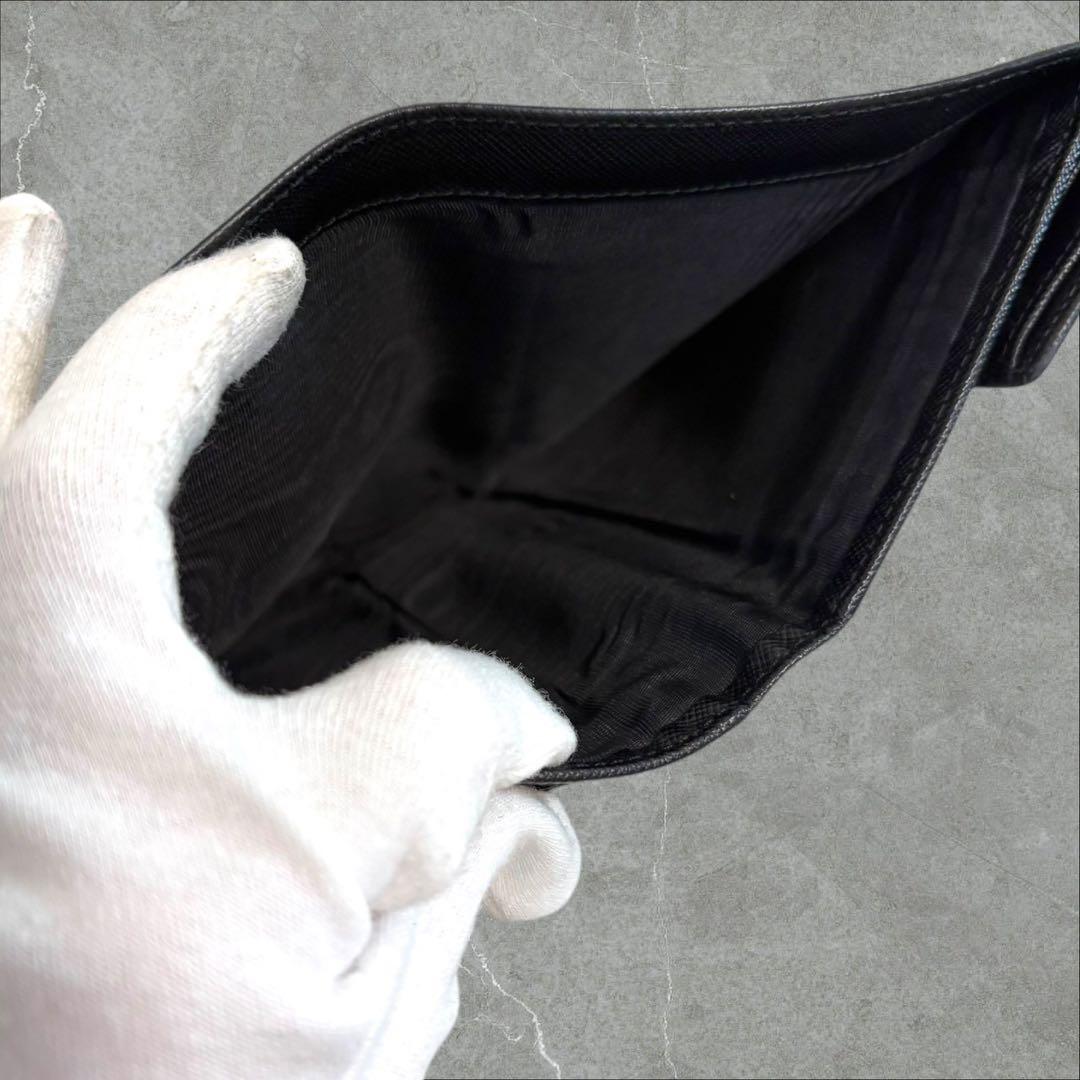 極美品✨ PRADA プラダ 三つ折り財布 サフィアーノ ブラック 三角ロゴ