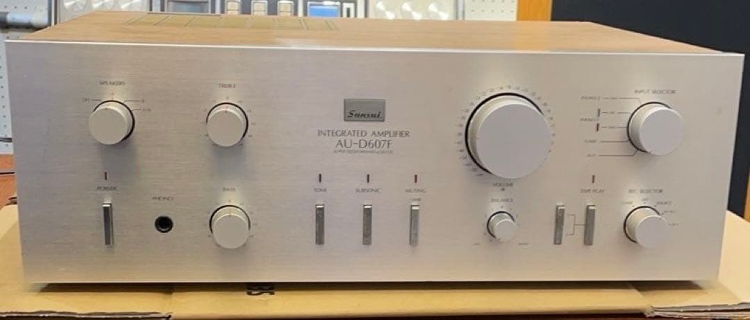 サンスイauーD607F プリメインアンプ