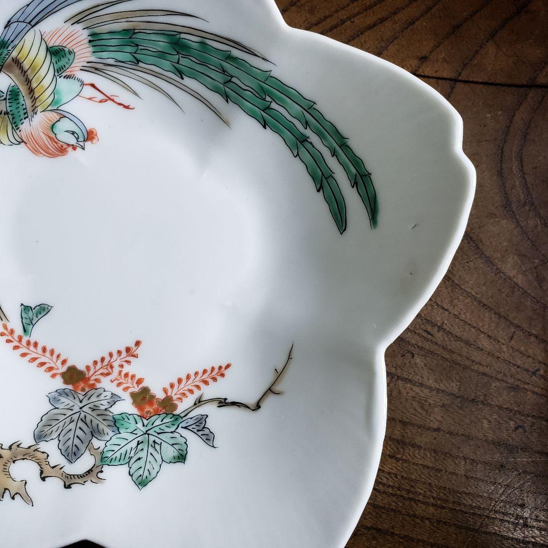 花形皿　変形皿　鳳凰　桐文様　古伊万里　柿右衛門様式　梅花　桜　窯印　明治　イ号