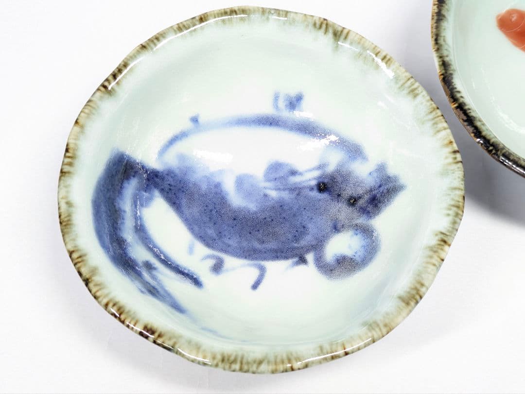 斉山窯 太田恵 作 赤絵 魚文 碗＆染付 蟹文 碗 セット