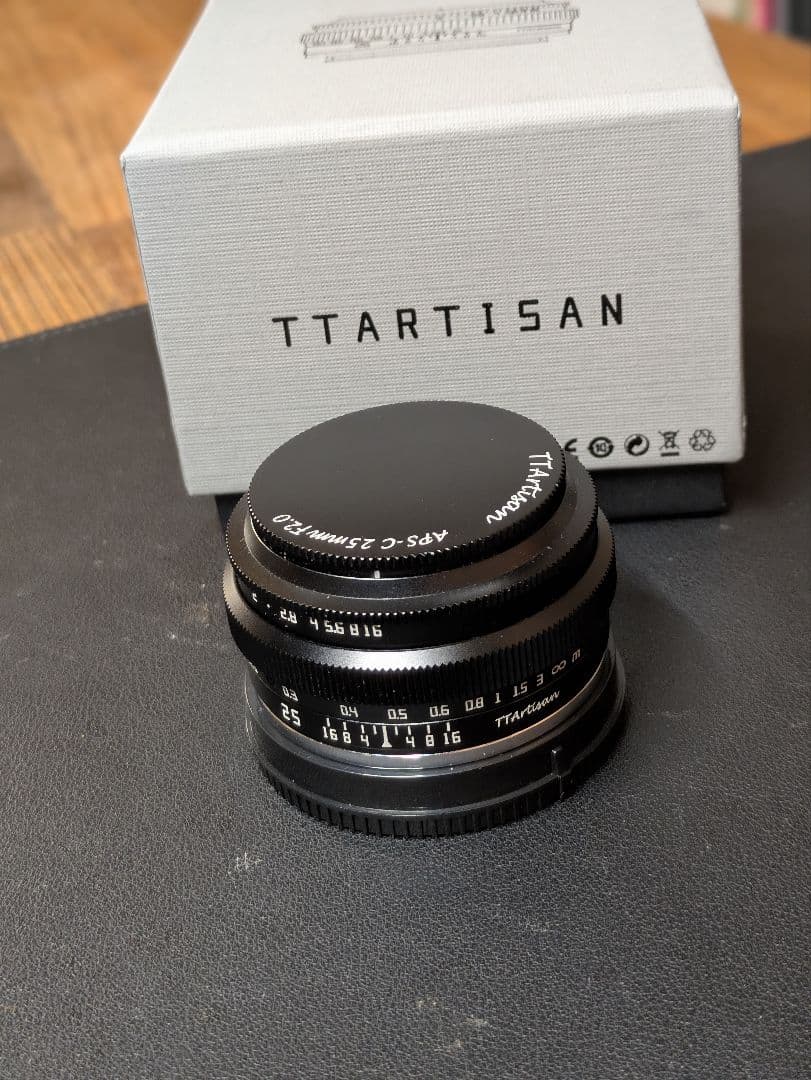 【美品】TTARTISAN レンズ　25mm f2 eマウント