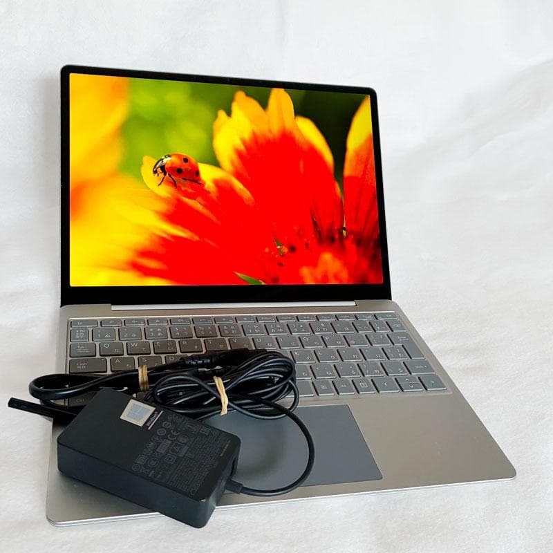 Windowsノート本体 Microsoft Surface Laptop Go i5/8GB/256GB