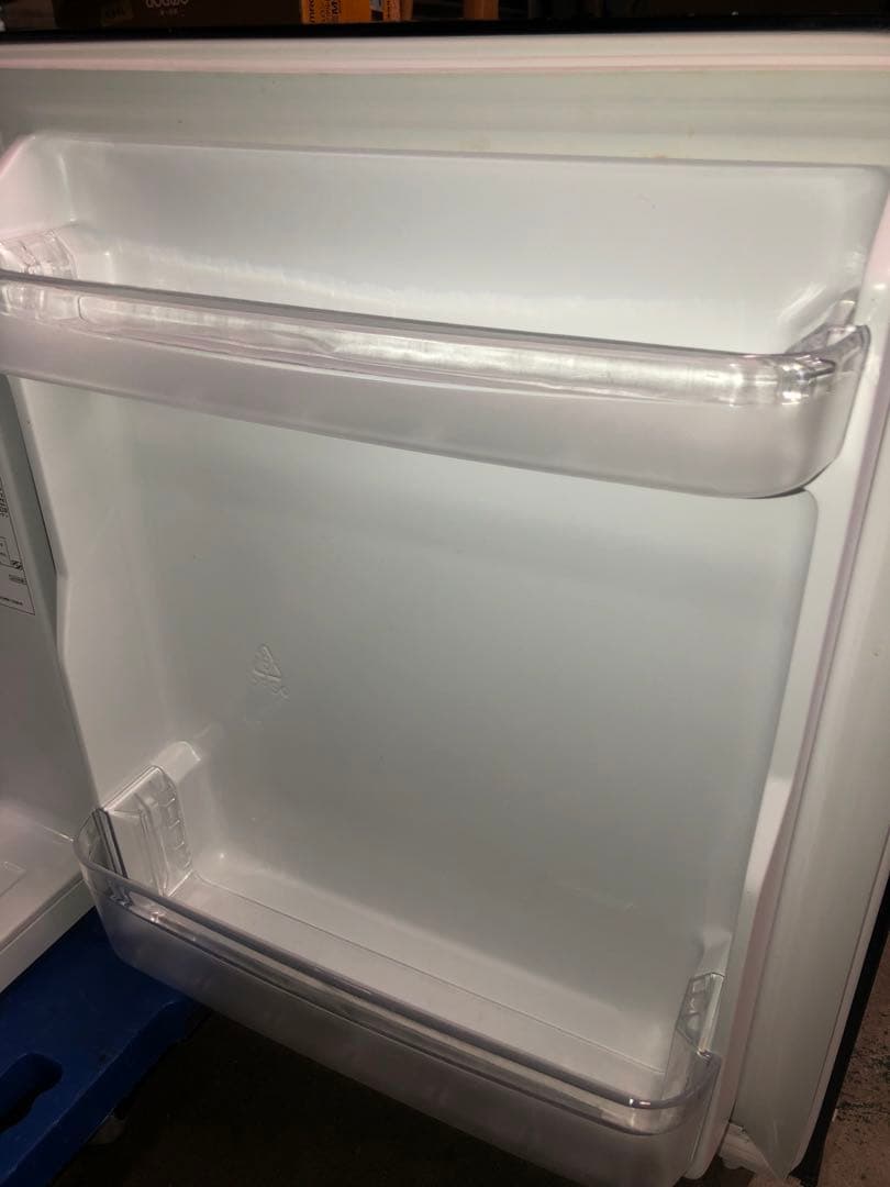 8r3 22年製 86L 2ドア冷蔵庫 一人暮らし 単身用 YFR-D91