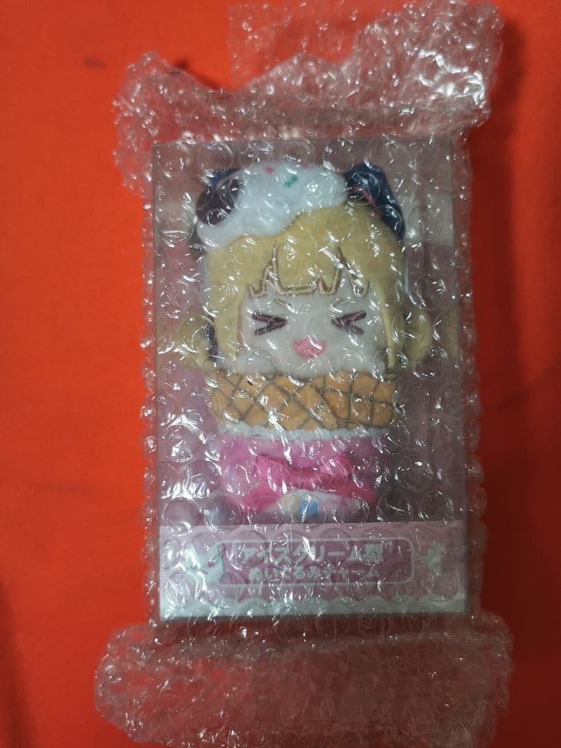 ブルアカ　アイスクリーム型ぬいぐるみチャーム4点セット