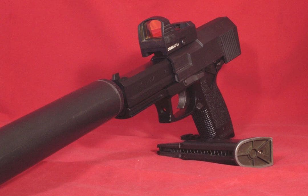 【究極の消音 カービン】SOCOM Mk23 本体のサプレッサー