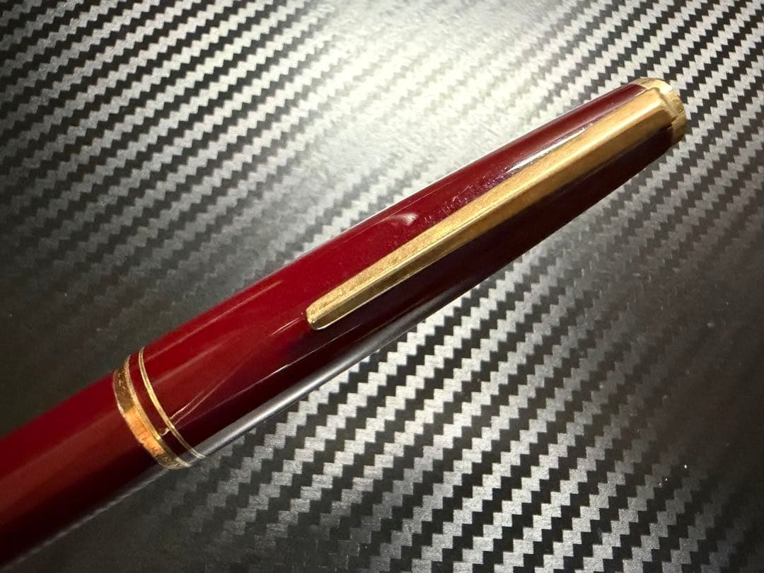 美品 モンブラン No.221 ボルドー 吸入式 EF 極細字 万年筆