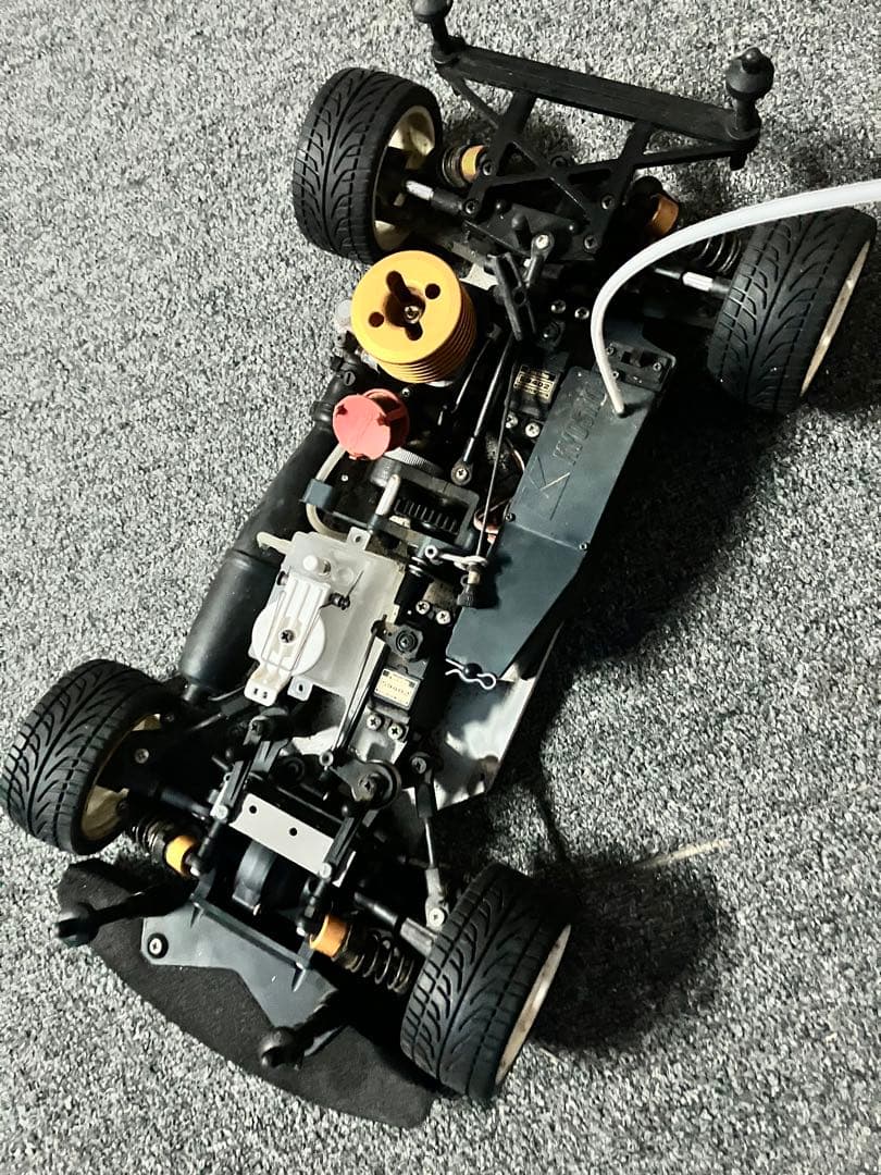 シルバー 4WD ラジコンカー　エンジンカー